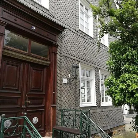 Erdgeschoss Bis 10 Personen Zentrum Lägenhet