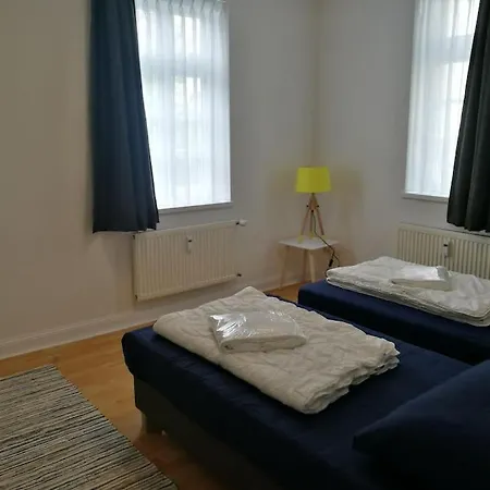 Lägenhet Erdgeschoss Bis 10 Personen Zentrum