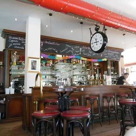 Erdgeschoss Bis 10 Personen Zentrum 아파트 빈터베르크