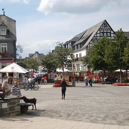 아파트 Erdgeschoss Bis 10 Personen Zentrum